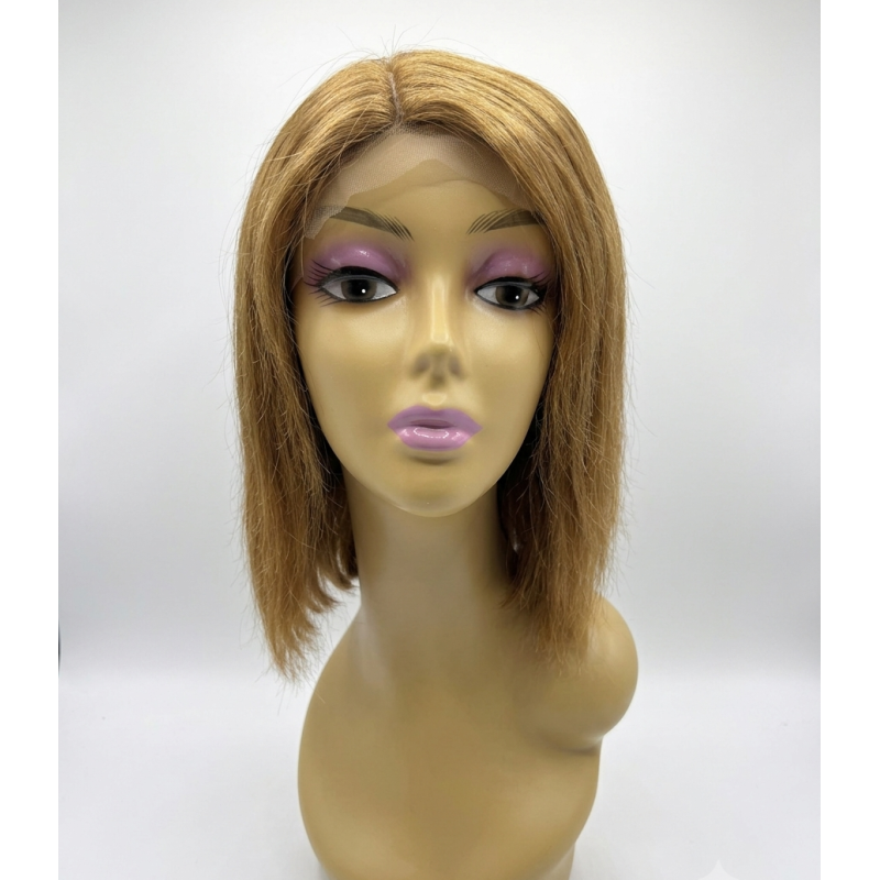 Perruque Carré Lisse Brun Doré Style Naturel | EBUN AFRO BEAUTY